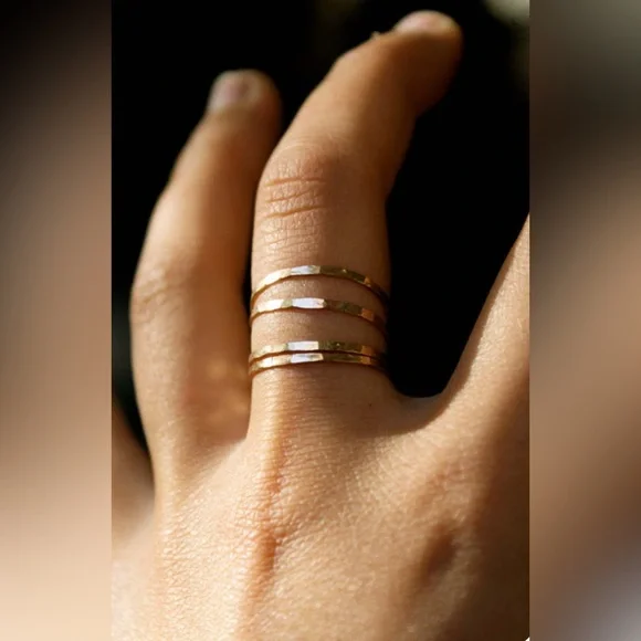 14k gold stacking ring - size 11 - Picture 3 of 4